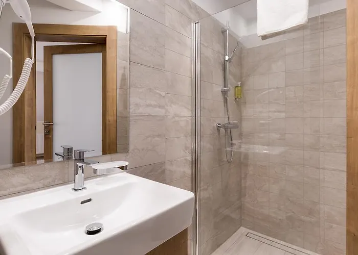 Zamek Ksieza Gora 4* 카르파츠