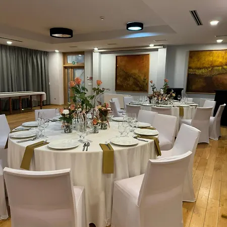 公寓式酒店 Zamek Ksieza Gora 3*