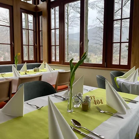 Apart Otel Zamek Ksieza Gora Karpacz