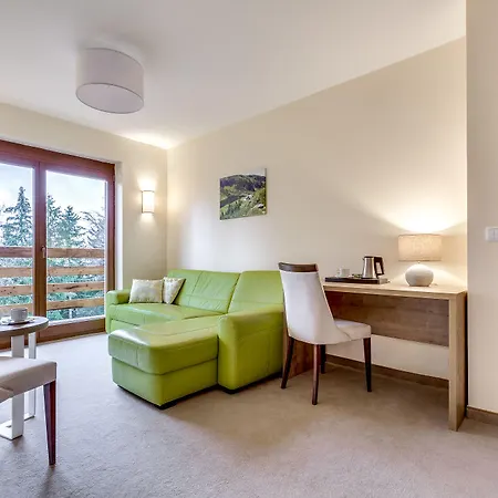 Apart Otel Zamek Ksieza Gora 4*