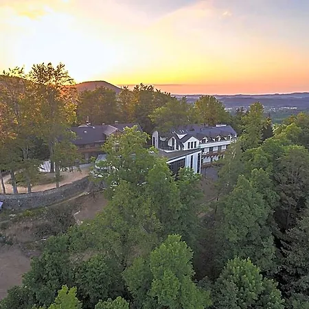 Zamek Ksieza Gora Lejlighedshotel