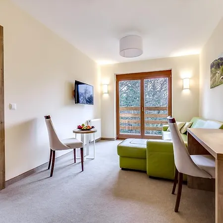 Zamek Ksieza Gora Apartmanhotel 4*