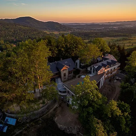 Zamek Ksieza Gora 4*