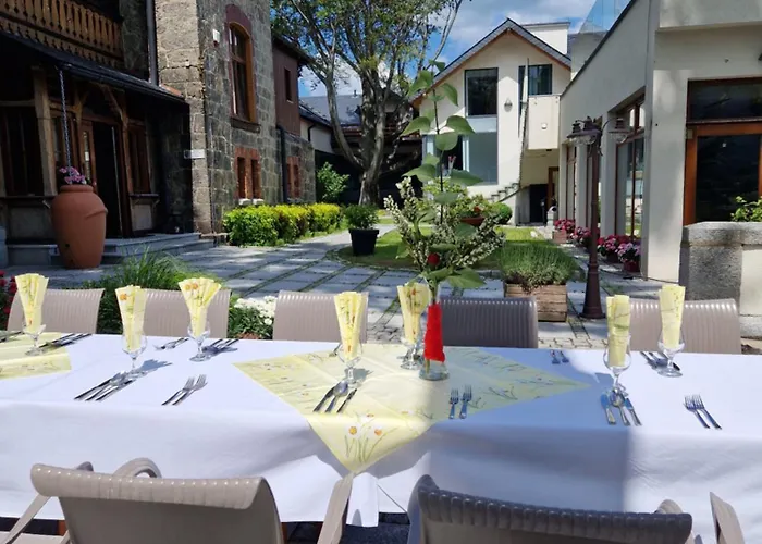 Zamek Ksieza Gora Aparthotel 3*